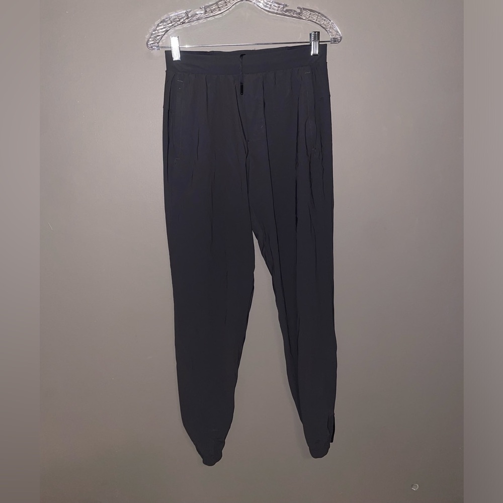 Lululemon men’s joggers size small